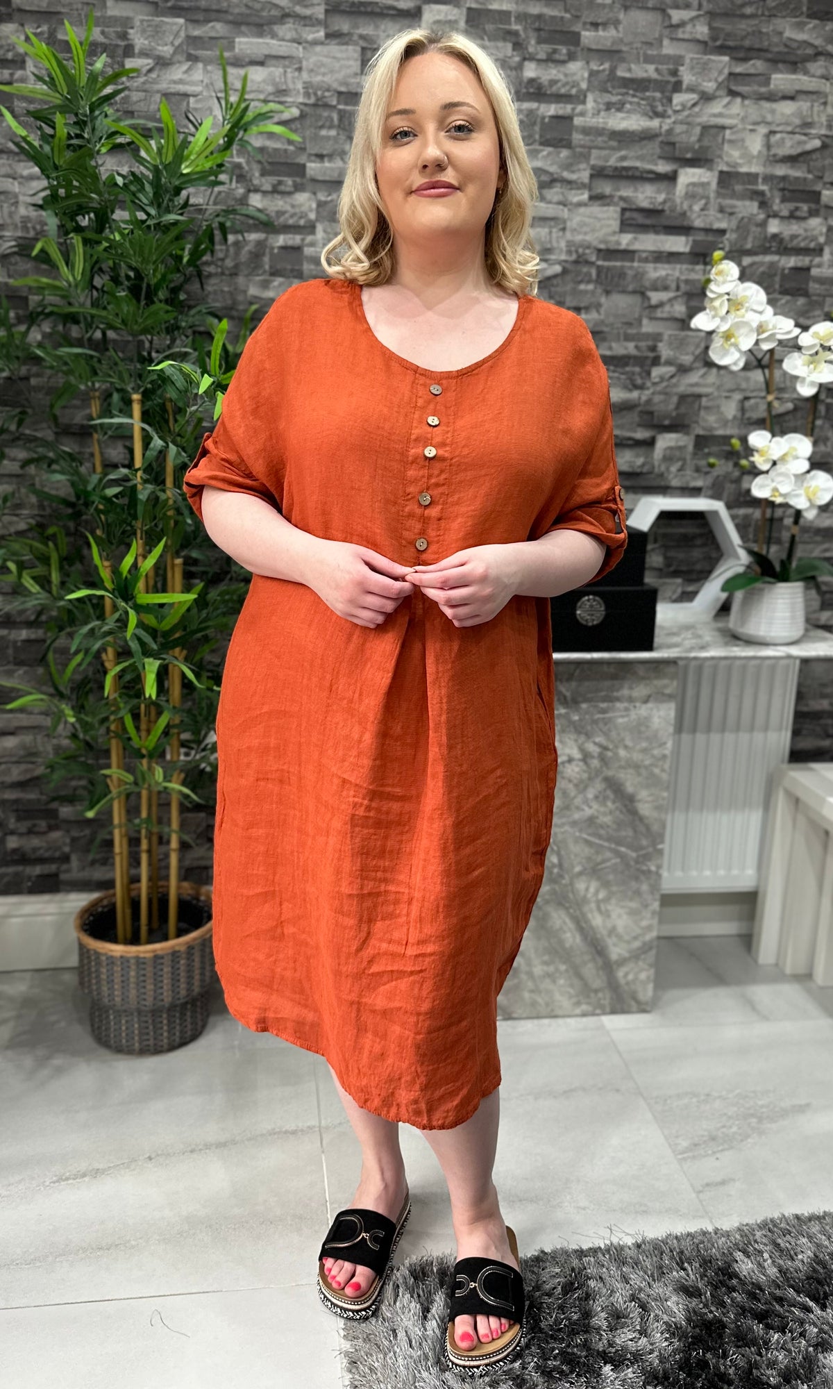 Made In Italy Maddie Linen Pocket Button Dress - Burnt Orange