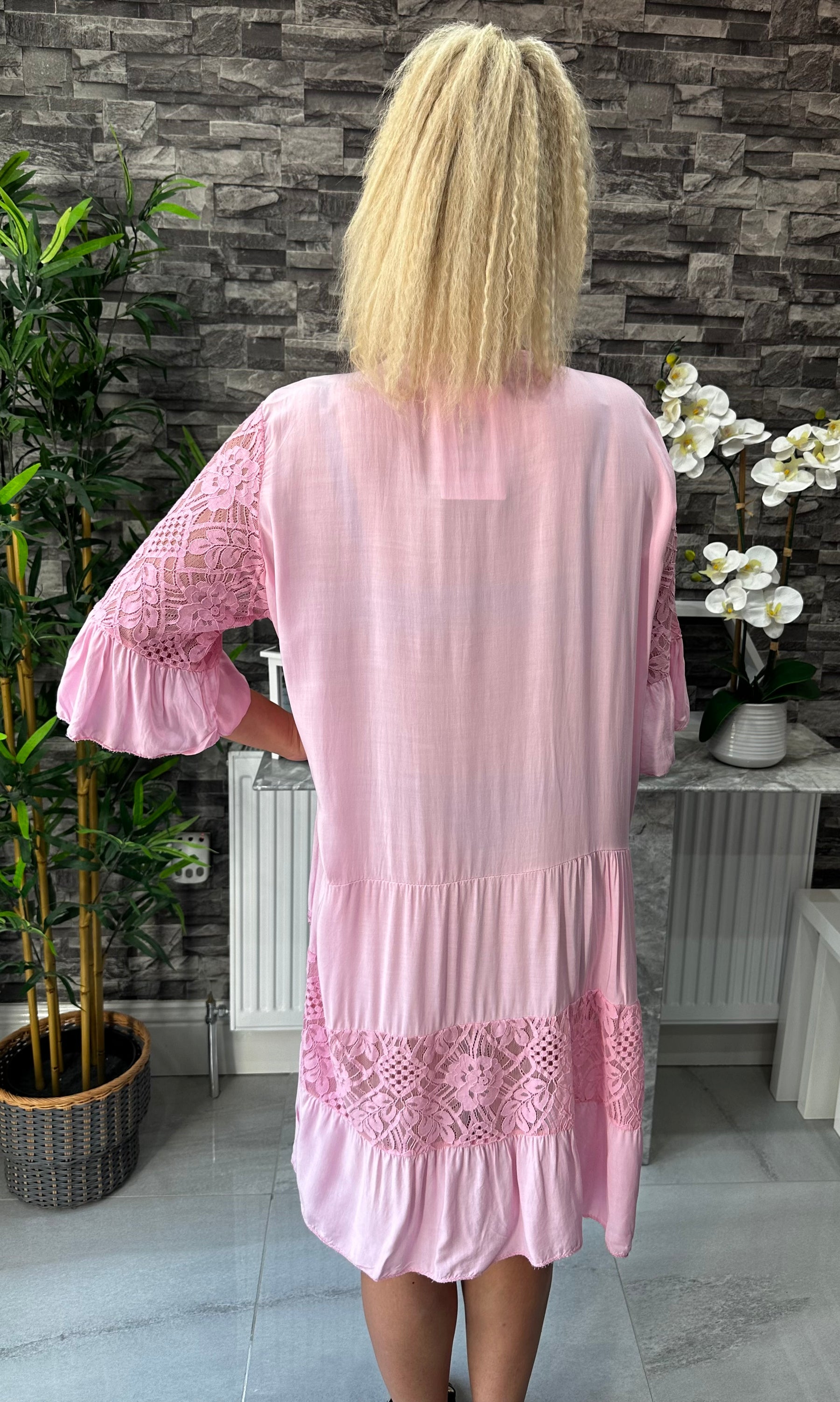 Made In Italy Zoey Crotchet Lace Dress - Pink