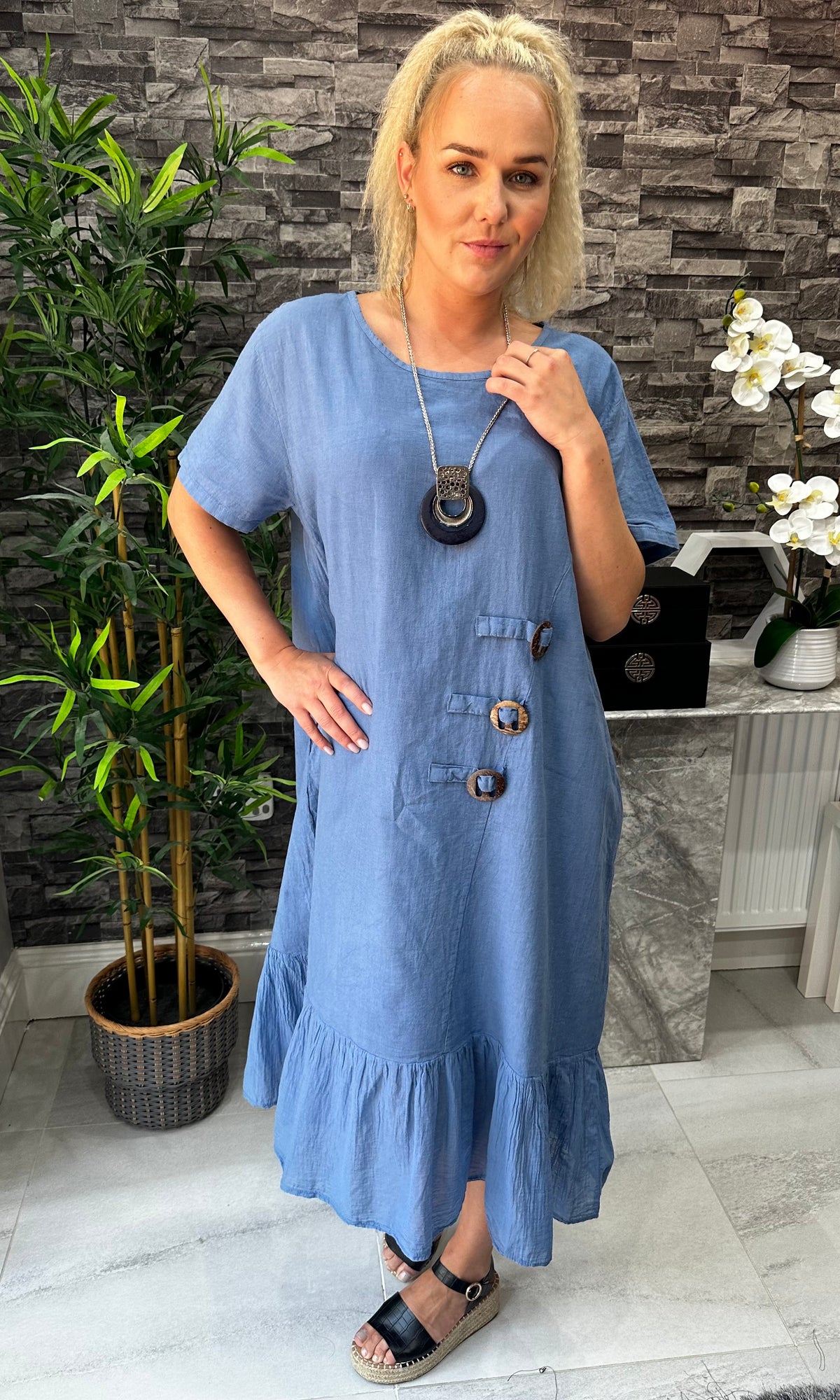 Made In Italy Freya Linen Pocket Dress - Denim Blue