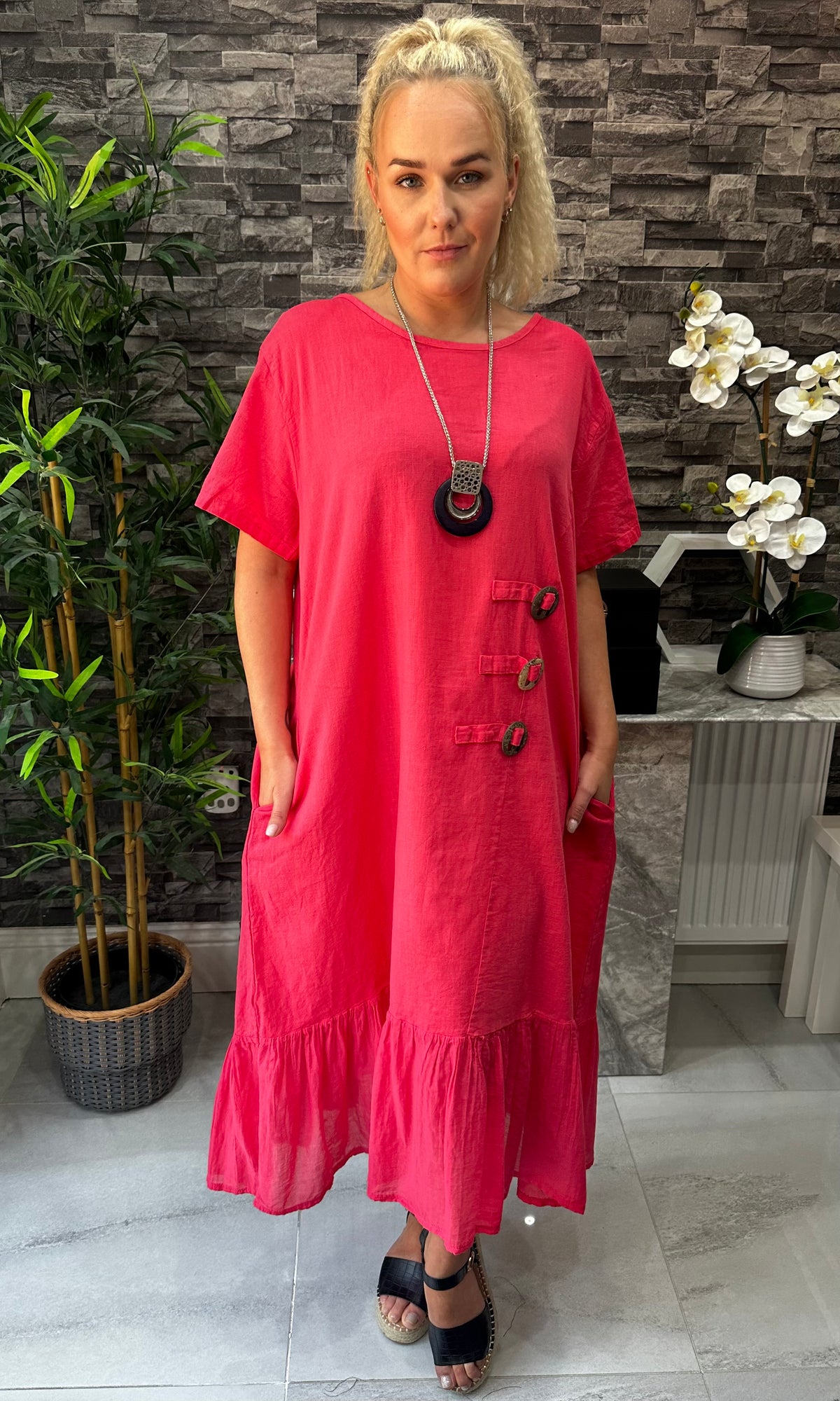 Made In Italy Freya Linen Pocket Dress - Raspberry