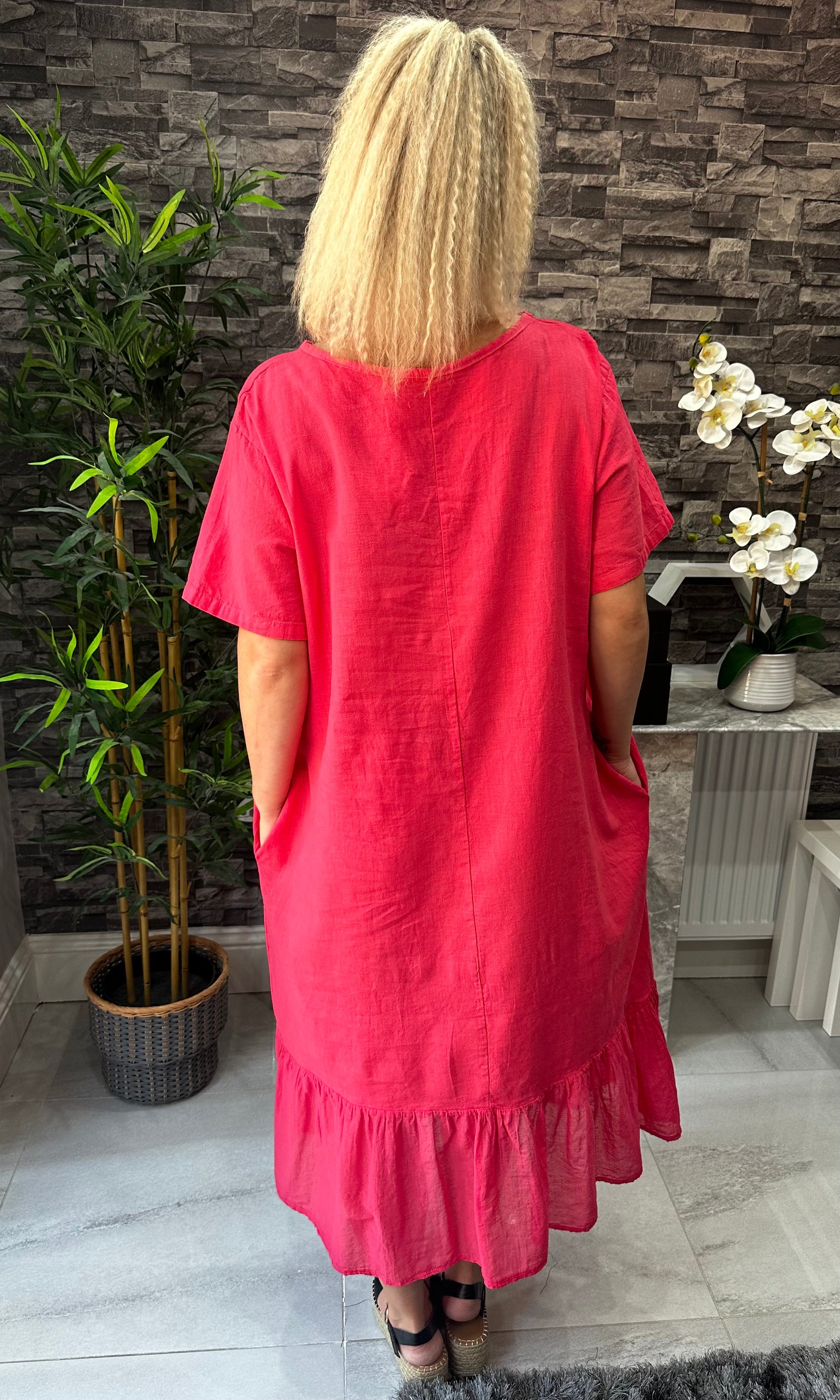 Made In Italy Freya Linen Pocket Dress - Raspberry