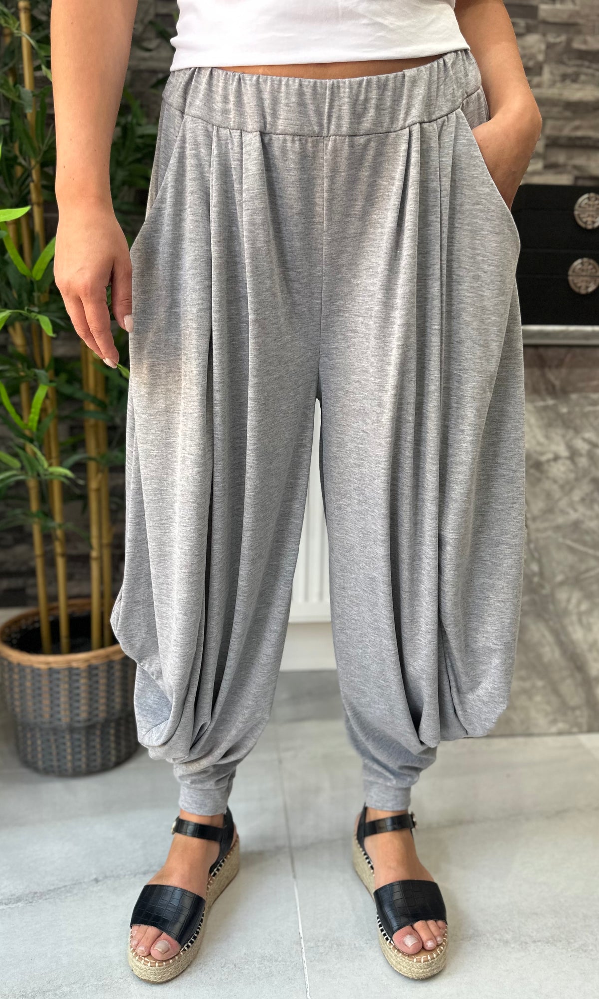 Made In Italy Kiera Harem Pants - Light Grey