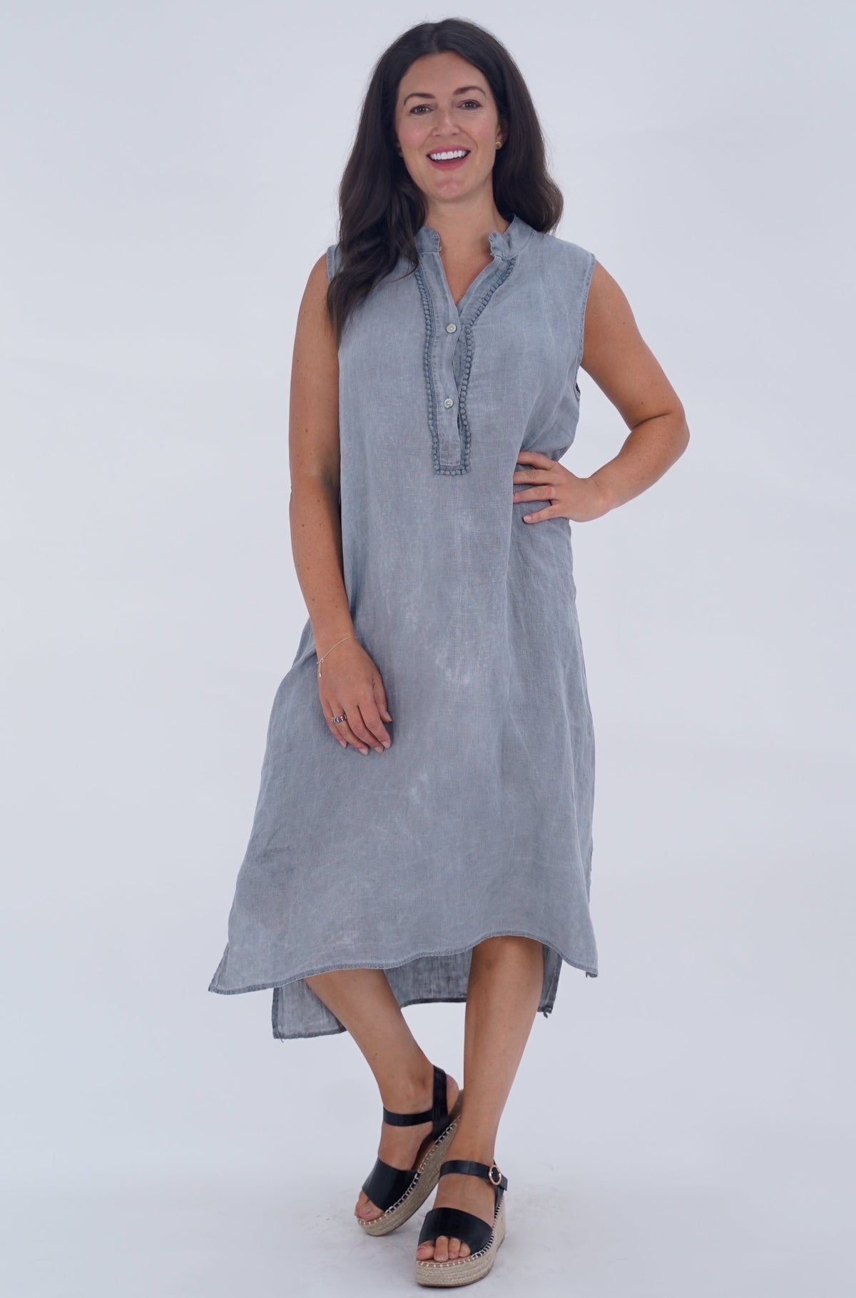 Made In Italy Esme Embroidered Linen Dress - Grey