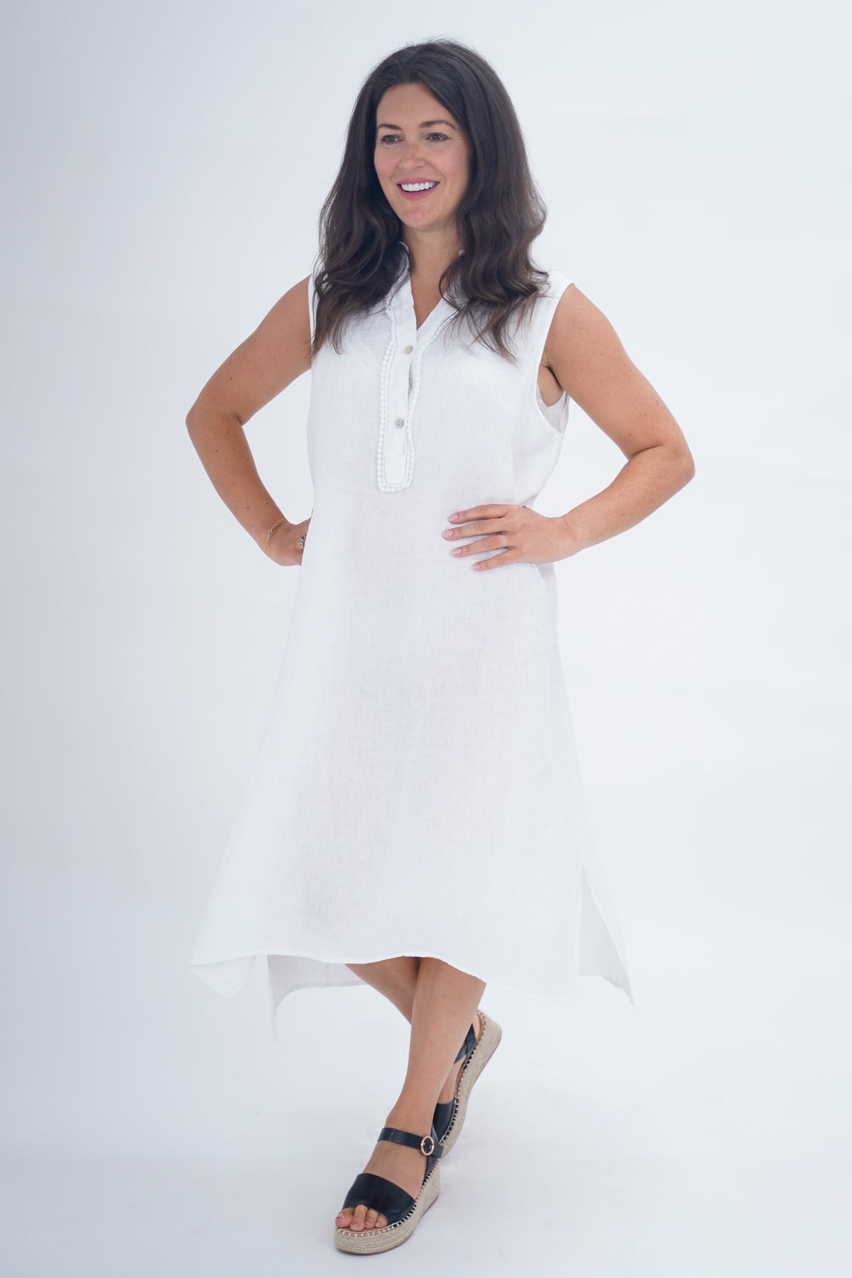 Made In Italy Esme Embroidered Linen Dress - White